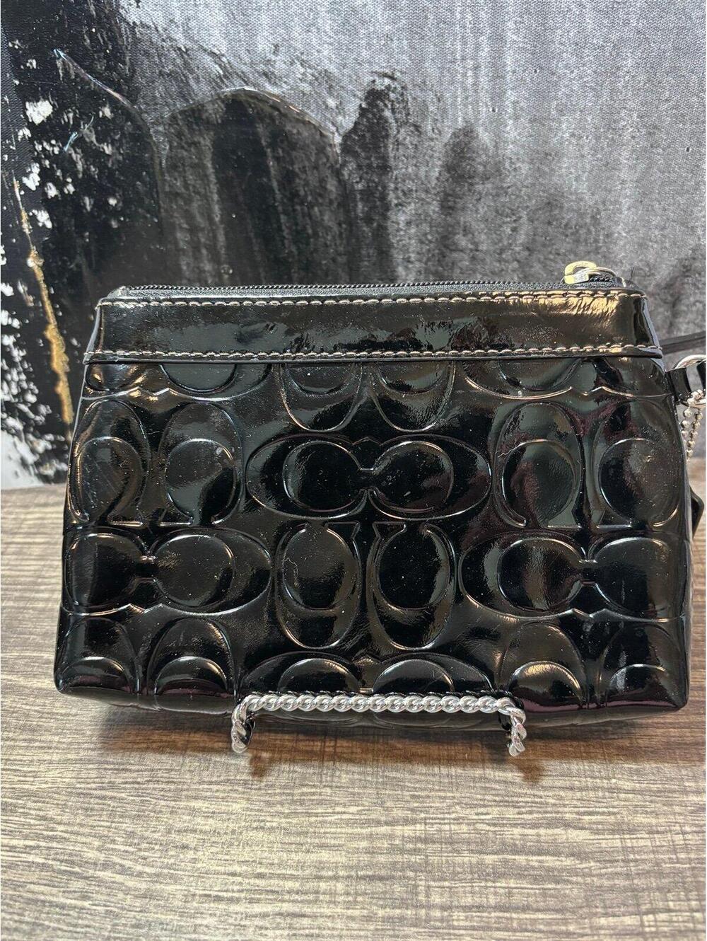 Coach Wristlet - Picture 3 of 6